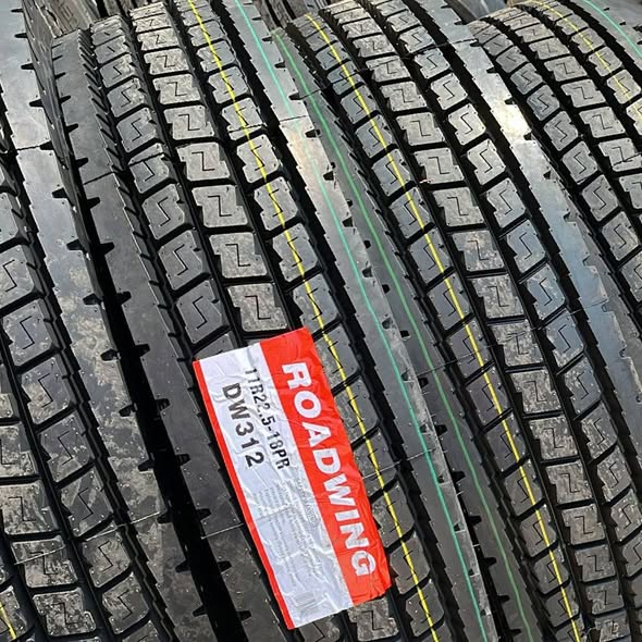 11 R22.5 Roadwing DW312