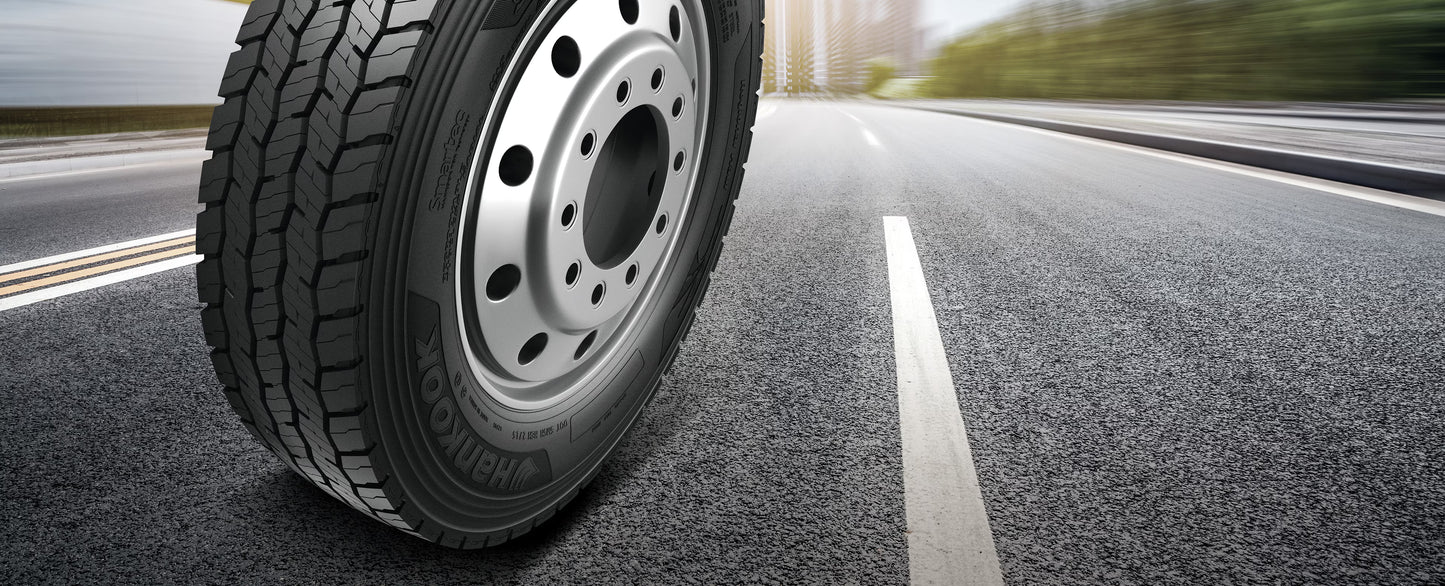225 70 R19.5 Hankook DH35