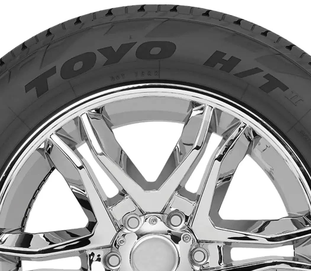 225 75 R16 Toyo Open Country HTII